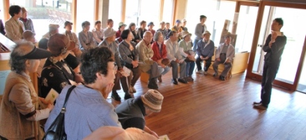 ���ܖ삿�Ђ���p�قŐ������󂯂�