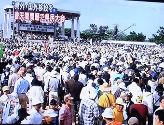 7���̃j���[�X